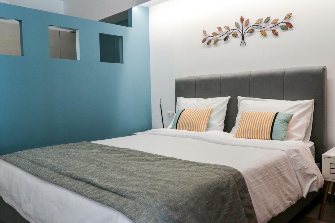V36 Suites Athènes Extérieur photo