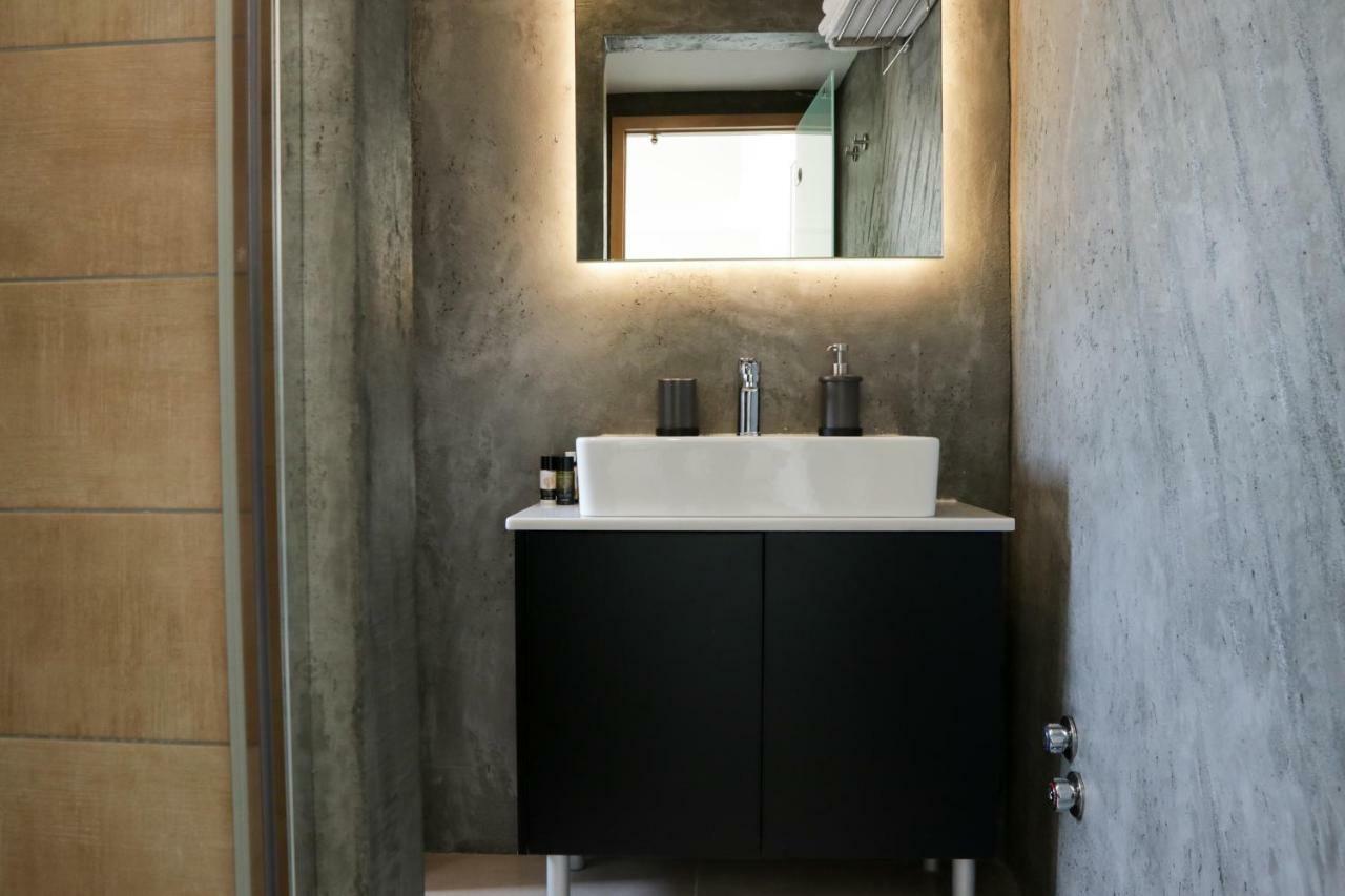 V36 Suites Athènes Extérieur photo